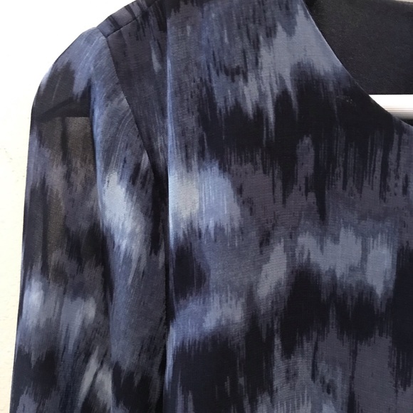 BCBG Maxazria Crepe Lined Dress - Picture 6 of 8